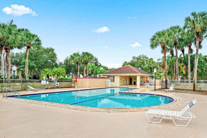 19 Amherst Court, Unit C, Royal Palm Beach, FL 33411 Photo