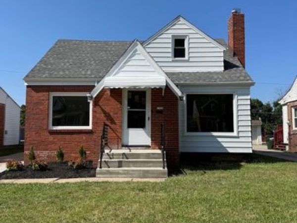 4201 Lambert Road, Cleveland, OH 44121