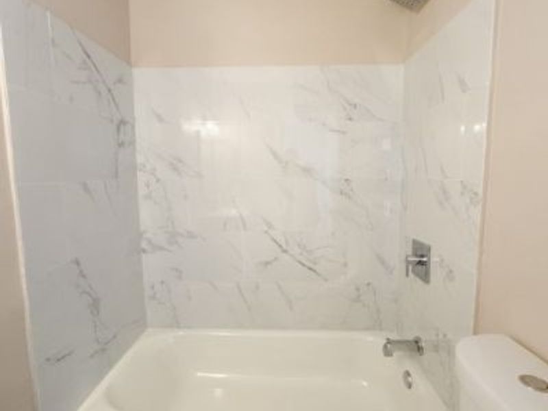 4201 Lambert Road, Cleveland, OH 44121 Photo 23