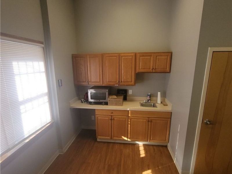 9815 Lorain Avenue, Cleveland, OH 44102 Photo 2