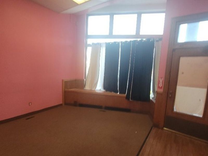 9815 Lorain Avenue, Cleveland, OH 44102 Photo 8