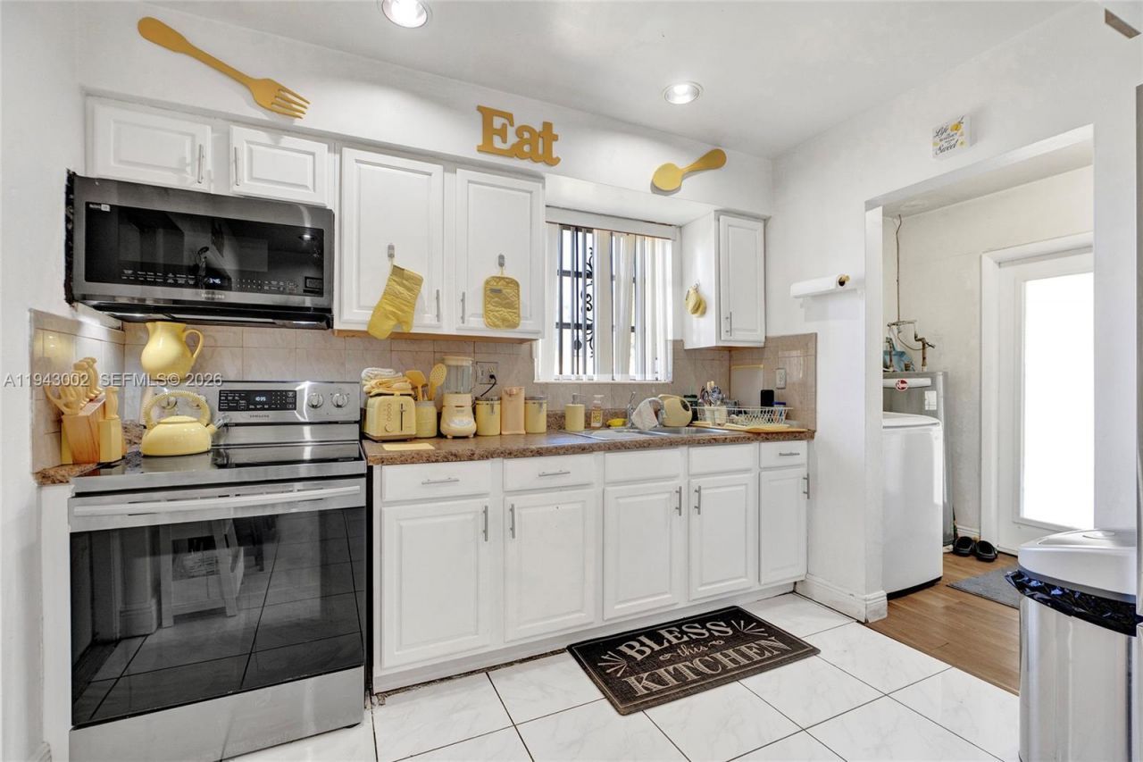 1450 NW 198th St, Miami Gardens, FL 33169 Photo