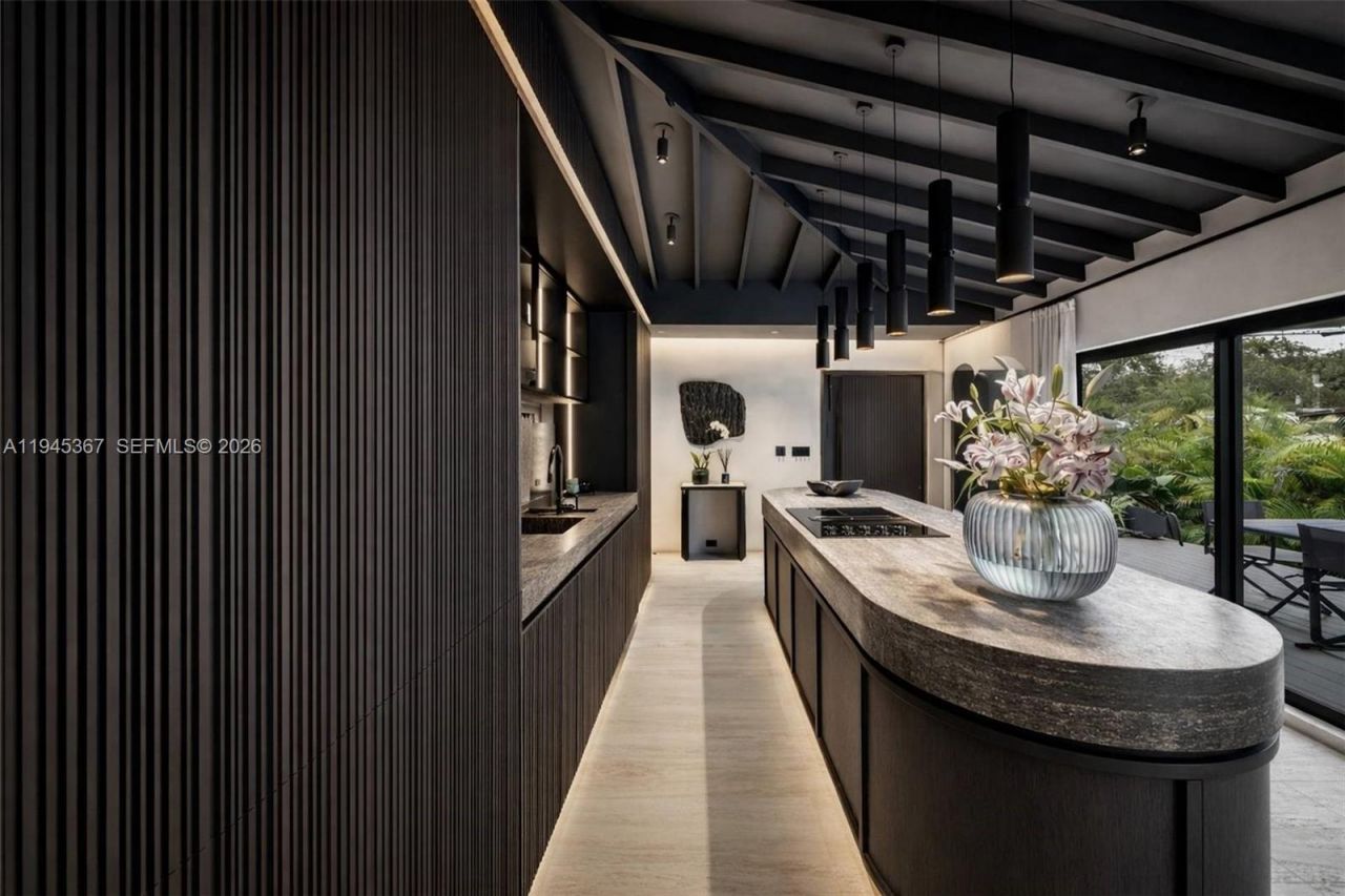 3522 William Avenue, Miami, FL 33133 Photo