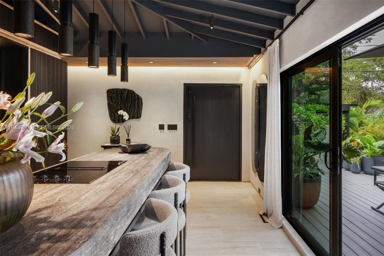 3522 William Avenue, Miami, FL 33133 Photo