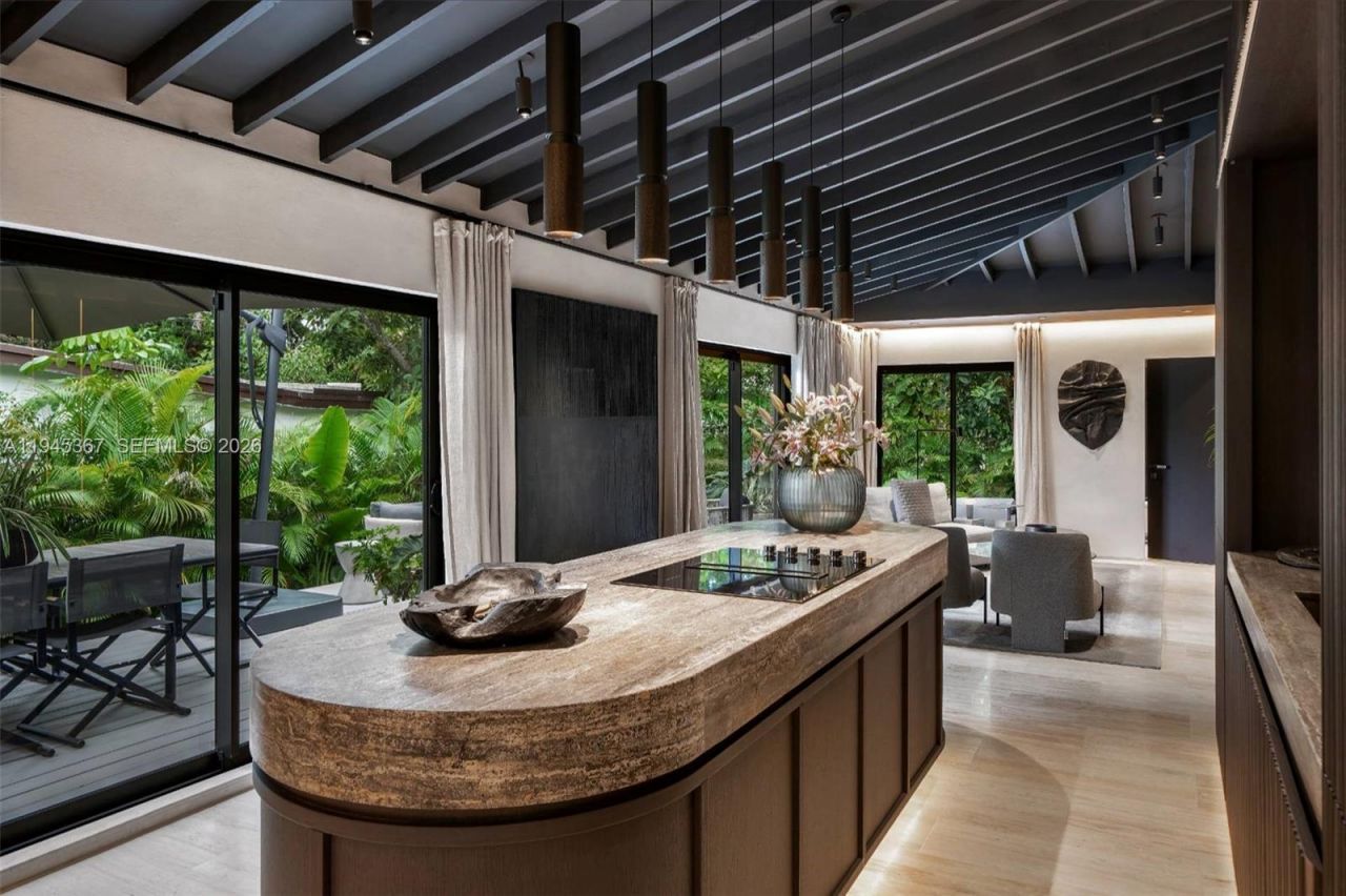 3522 William Avenue, Miami, FL 33133 Photo