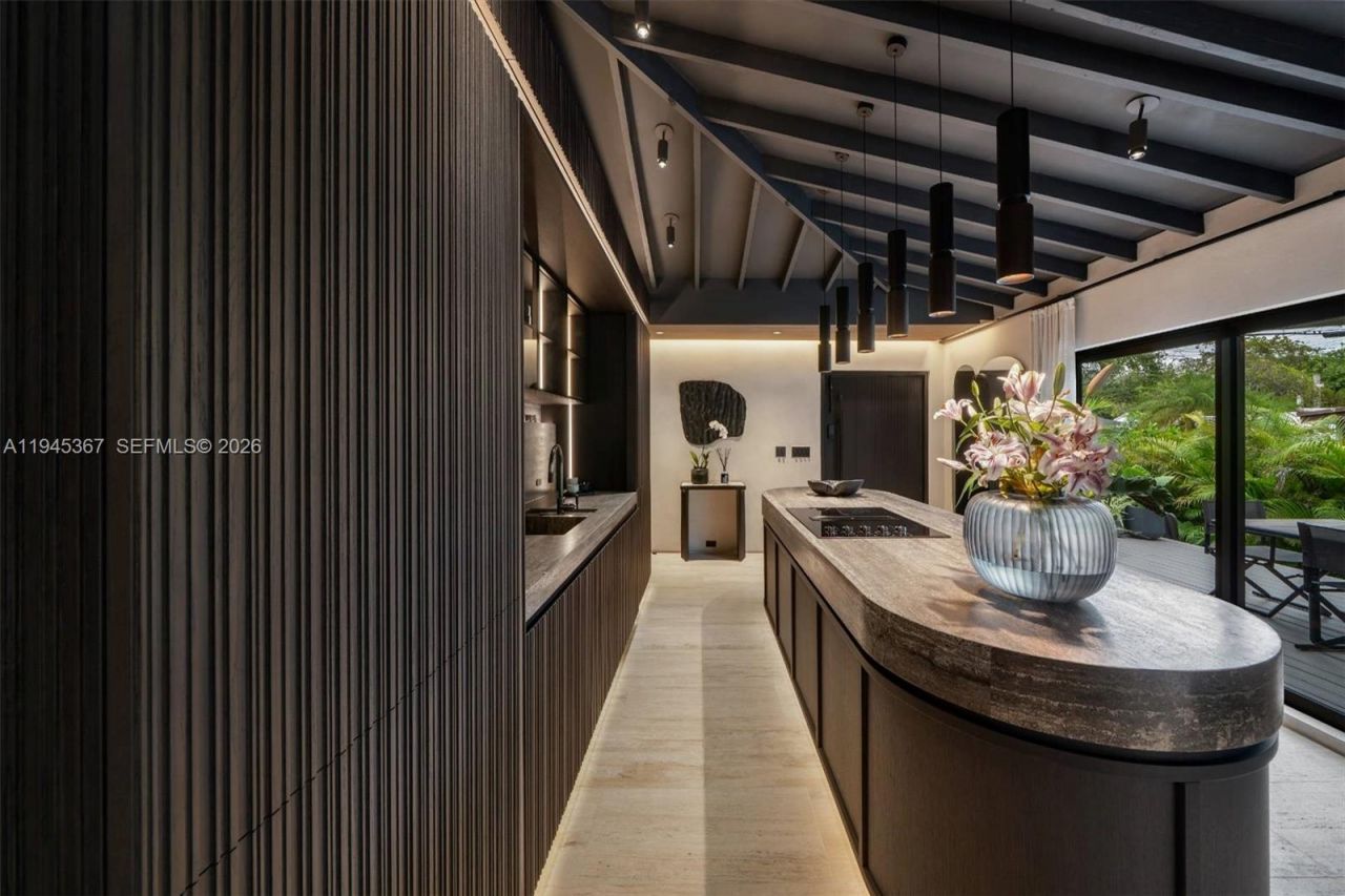 3522 William Avenue, Miami, FL 33133 Photo