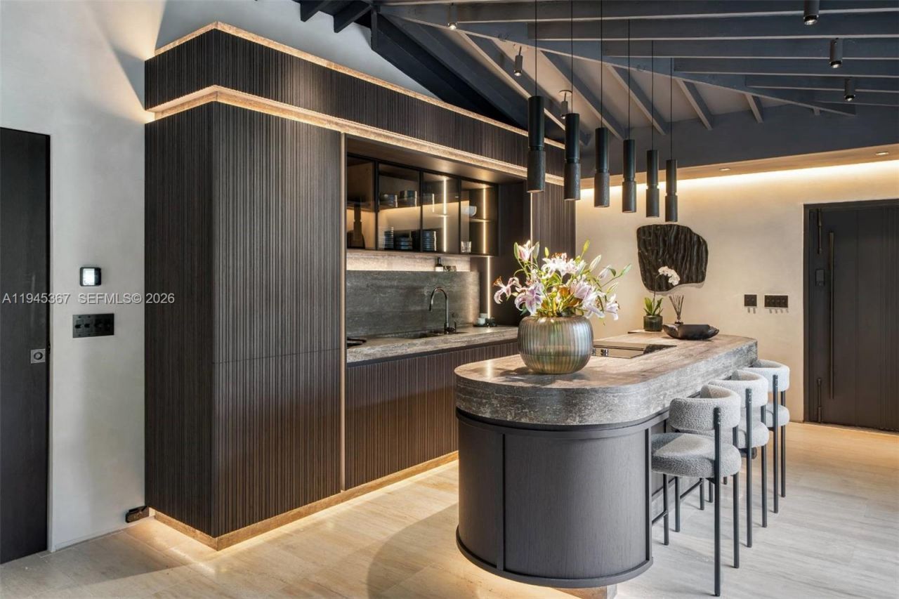 3522 William Avenue, Miami, FL 33133 Photo