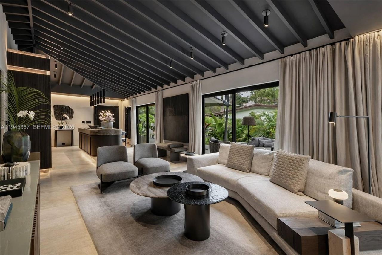 3522 William Avenue, Miami, FL 33133 Photo