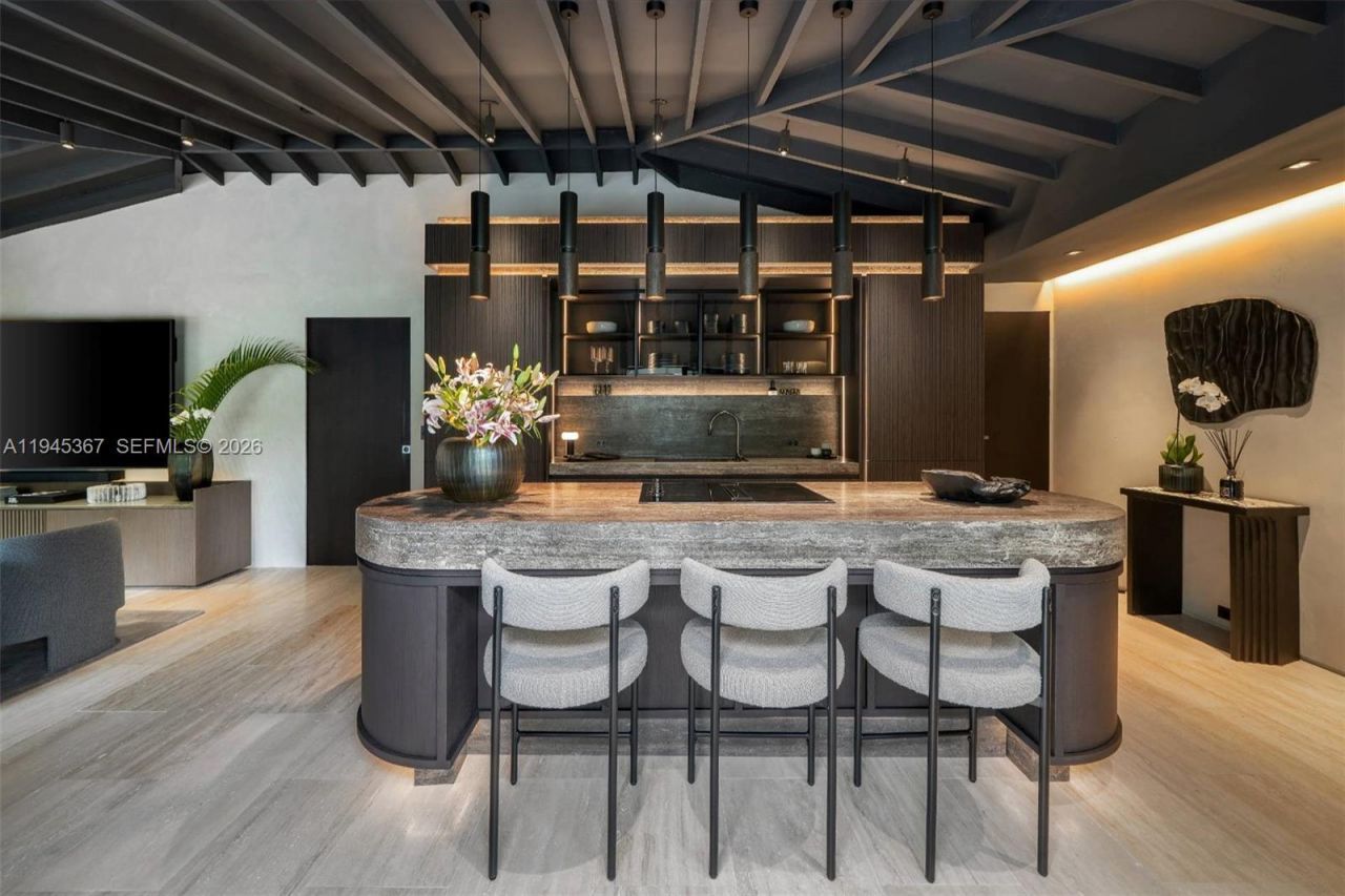 3522 William Avenue, Miami, FL 33133 Photo