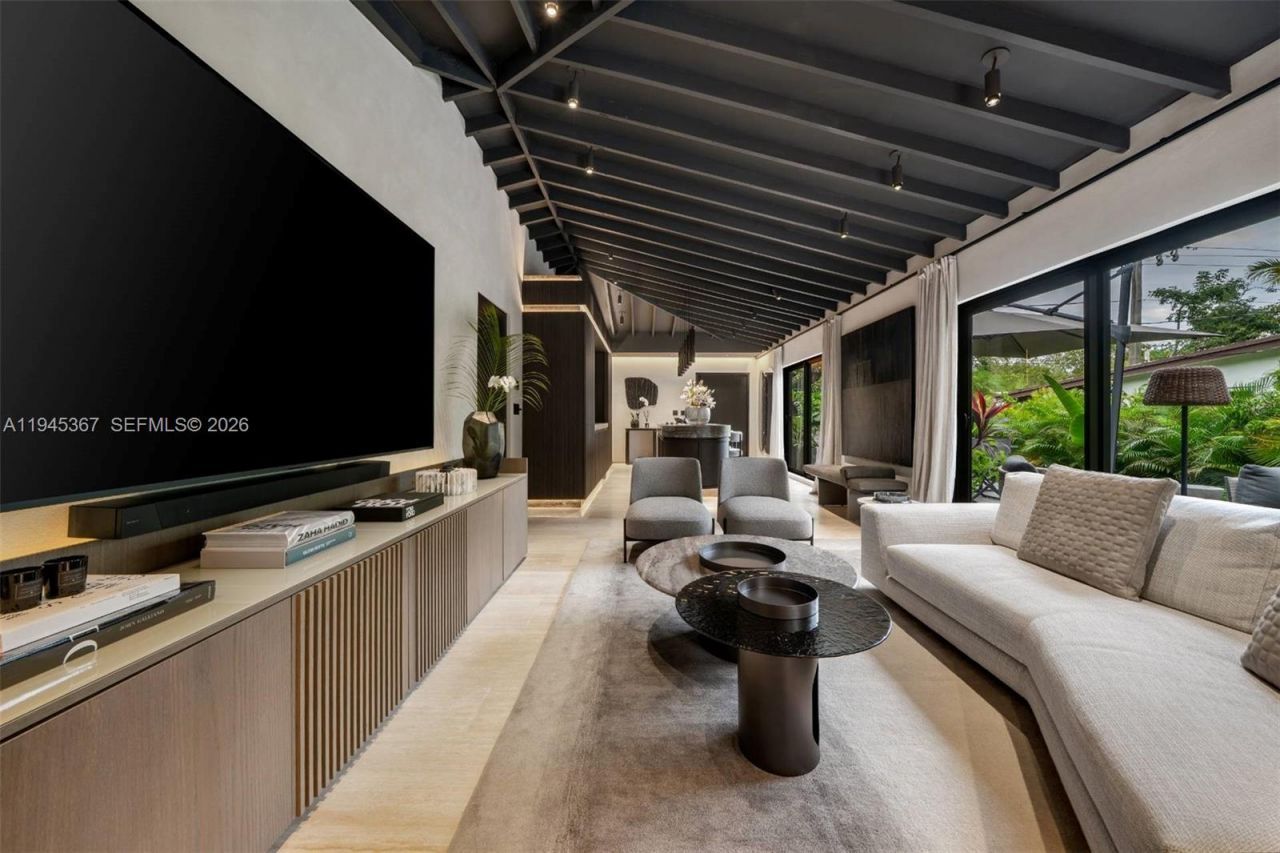 3522 William Avenue, Miami, FL 33133 Photo