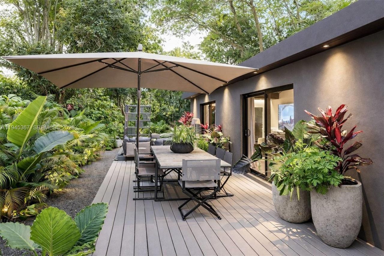 3522 William Avenue, Miami, FL 33133 Photo