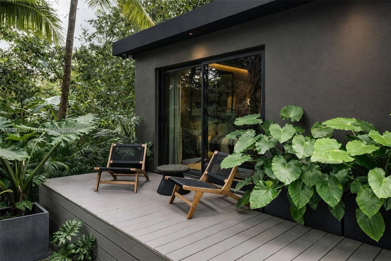 3522 William Avenue, Miami, FL 33133 Photo