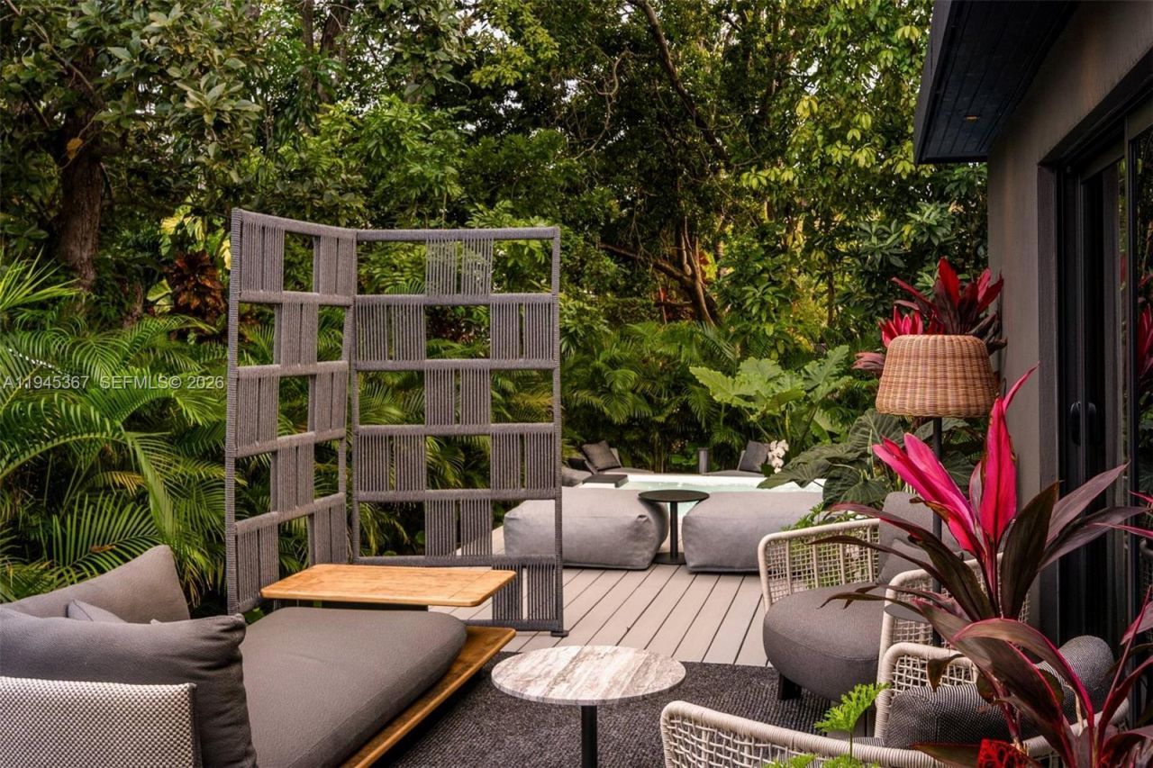 3522 William Avenue, Miami, FL 33133 Photo