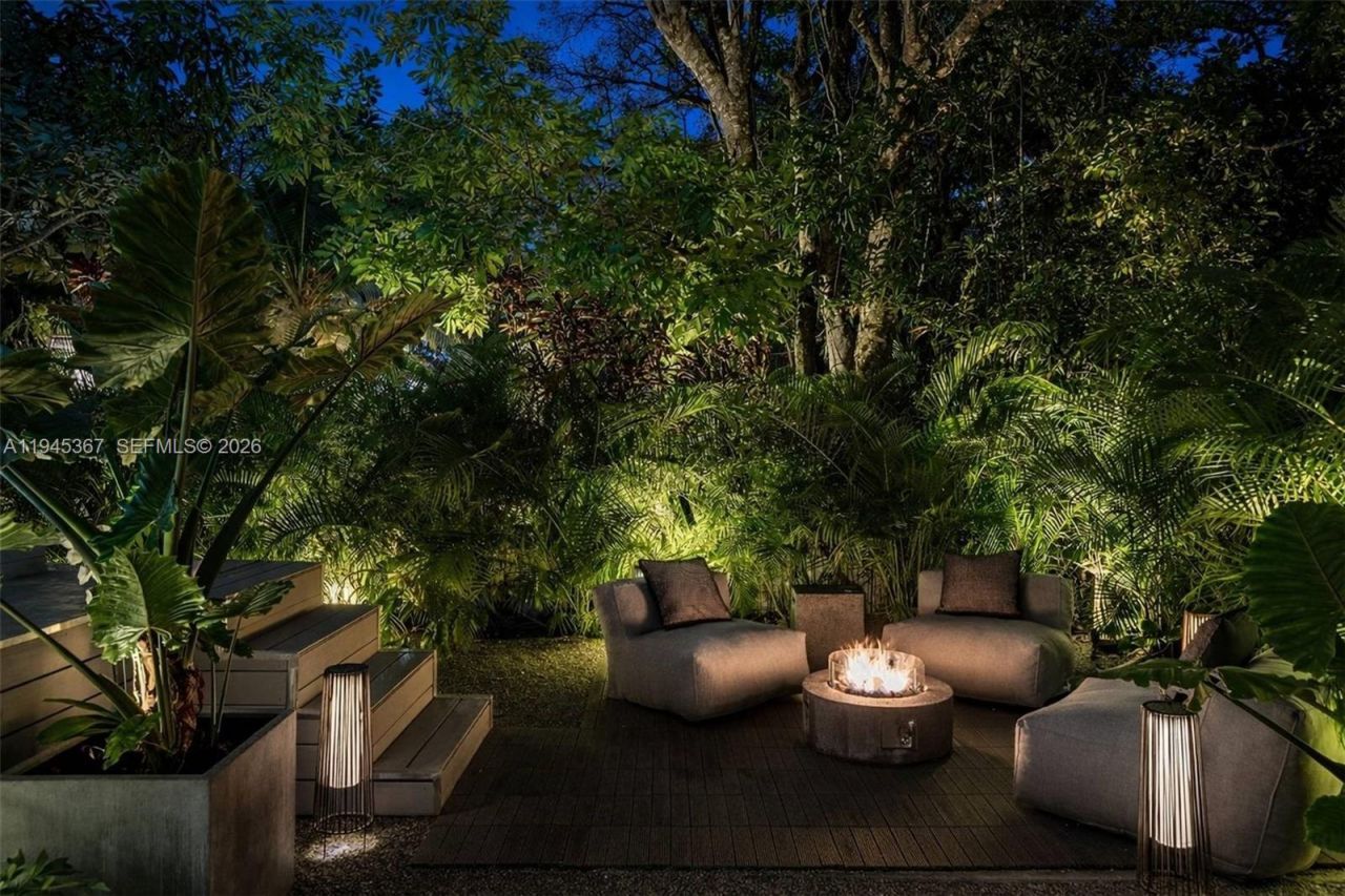 3522 William Avenue, Miami, FL 33133 Photo