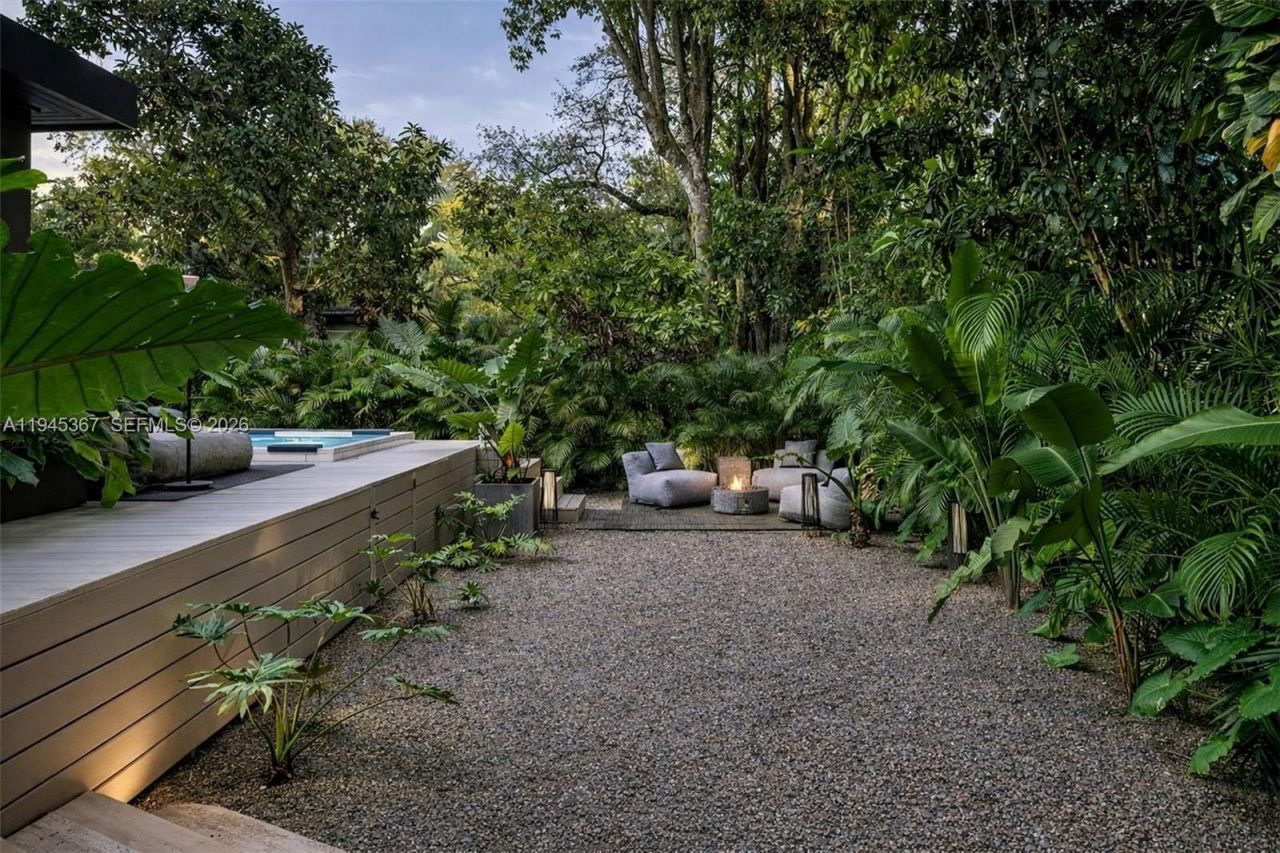 3522 William Avenue, Miami, FL 33133 Photo