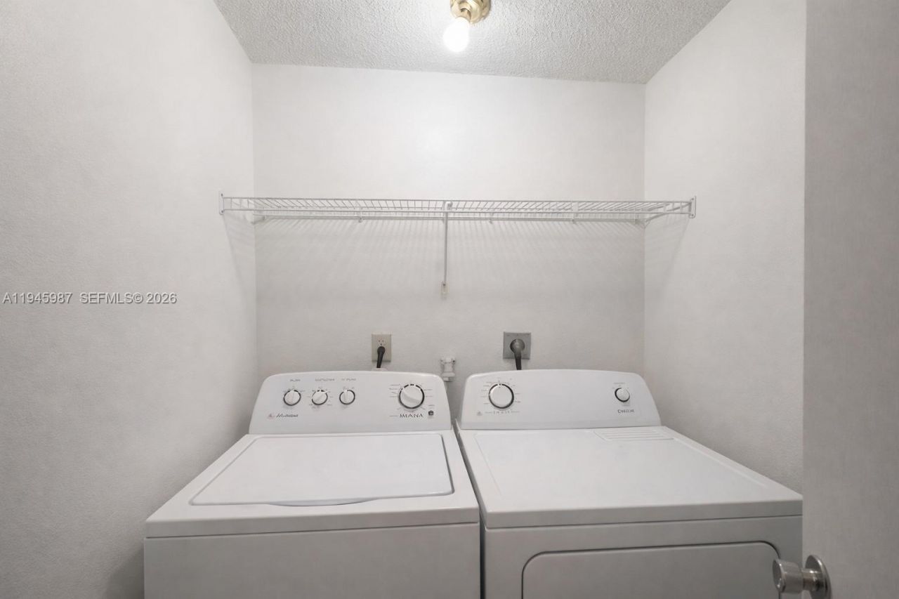 3416 Frow Ave, Miami, FL 33133 Photo