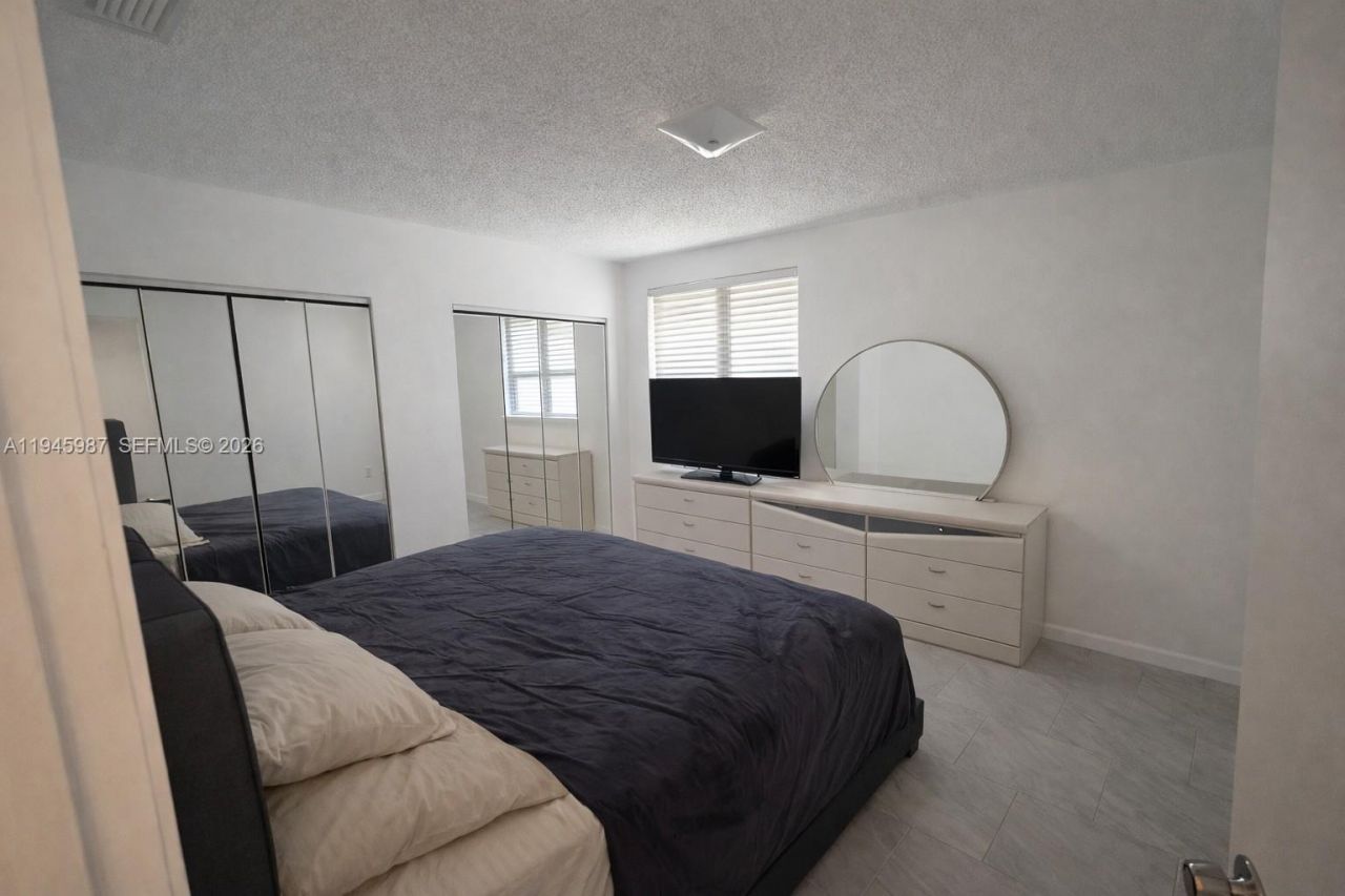 3416 Frow Ave, Miami, FL 33133 Photo