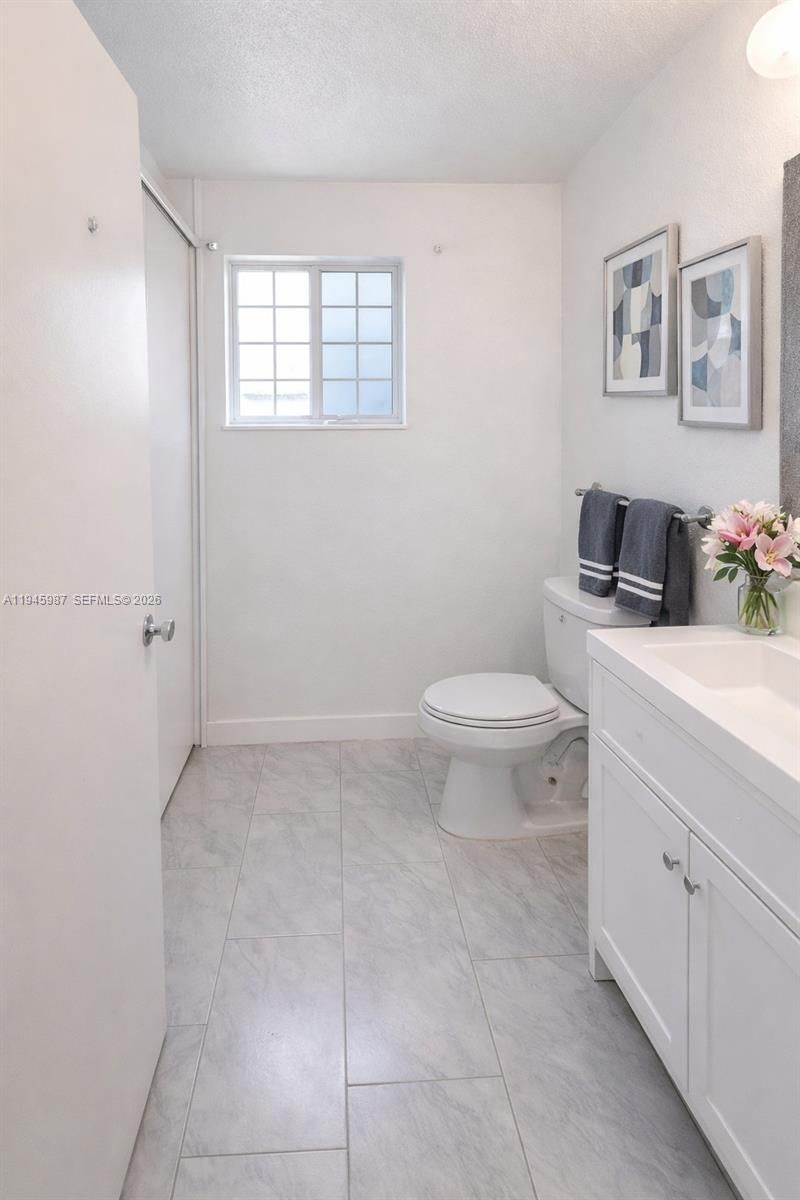 3416 Frow Ave, Miami, FL 33133 Photo