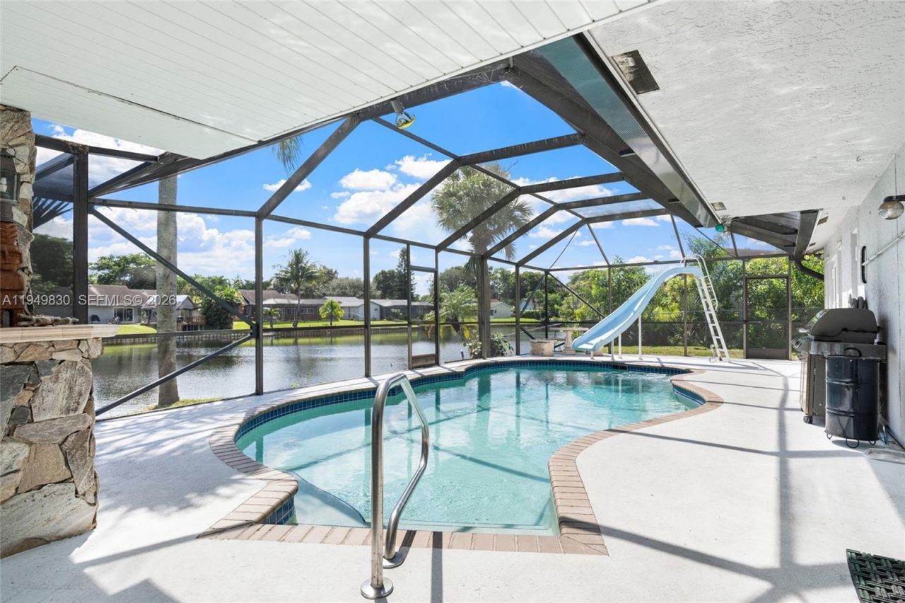 8708 SW 52nd St, Cooper City, FL 33328 Photo