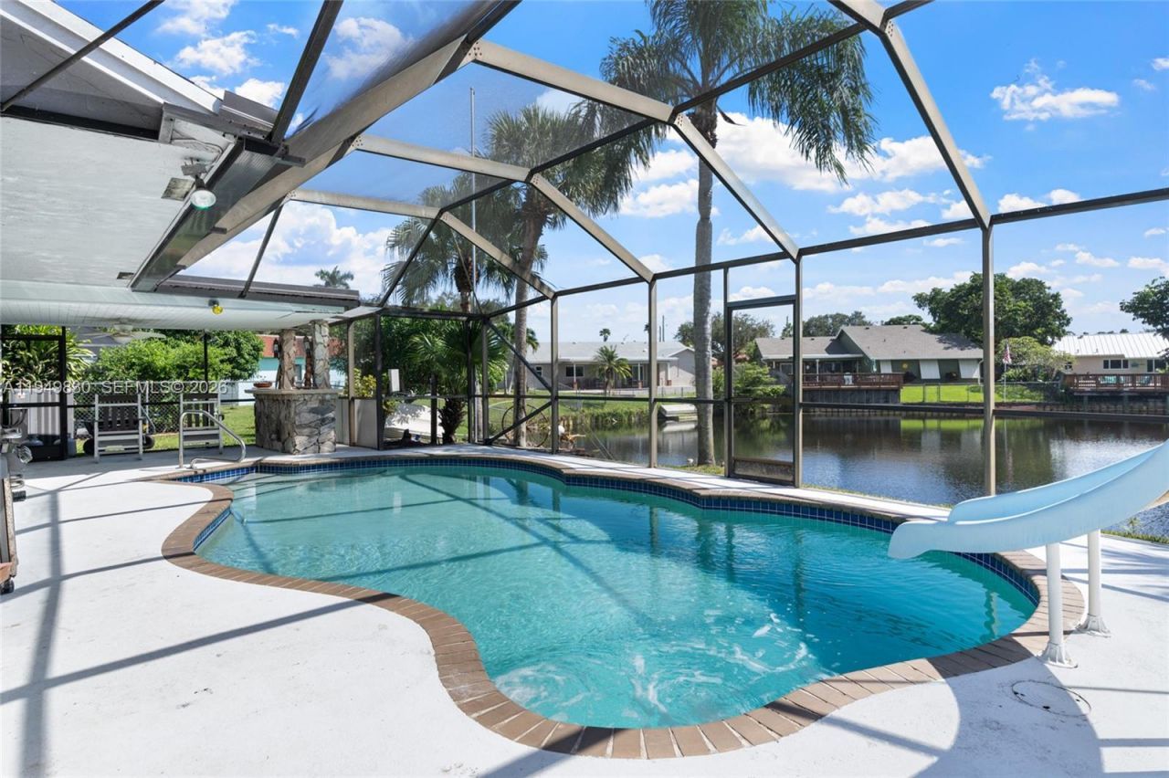 8708 SW 52nd St, Cooper City, FL 33328 Photo