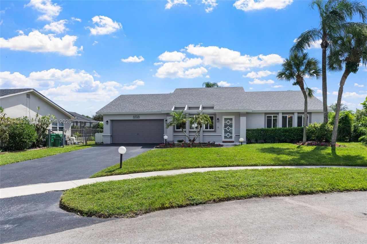 8708 SW 52nd St, Cooper City, FL 33328 Photo