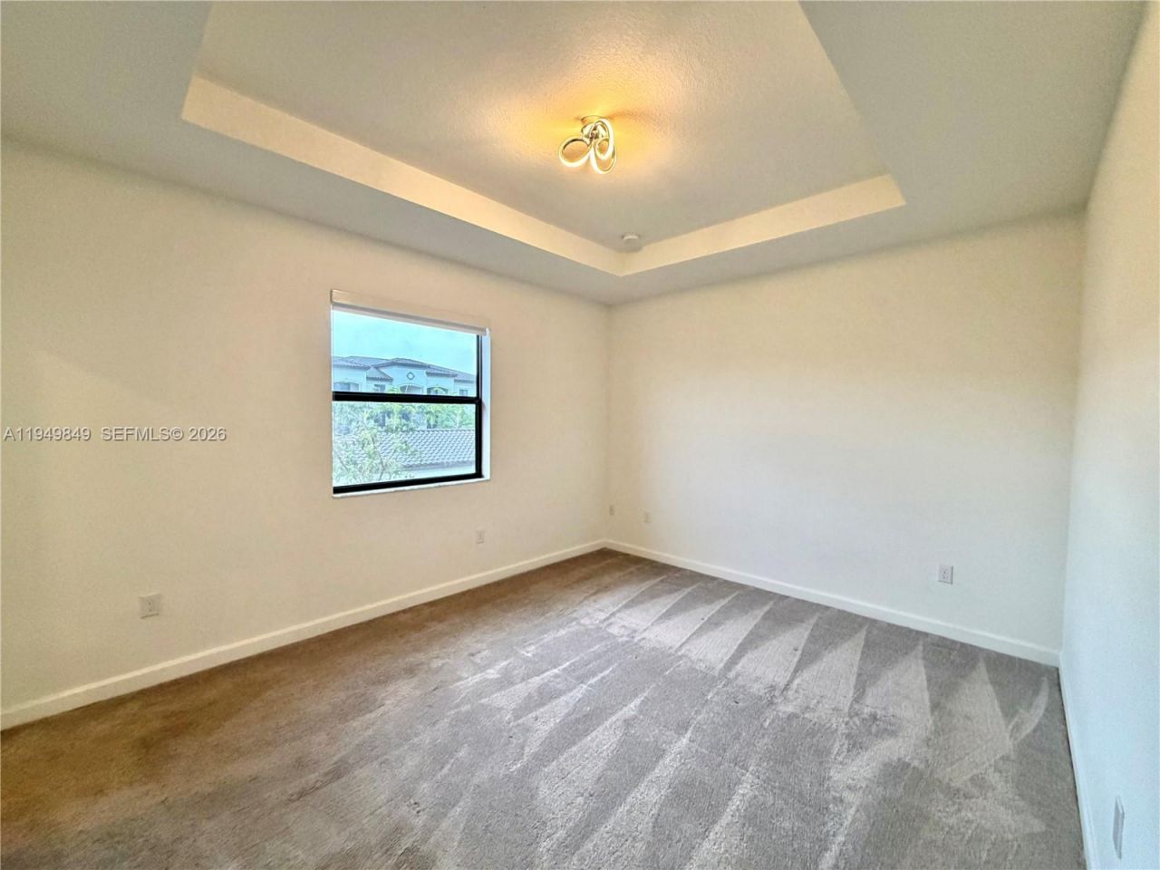 21050 NE 8th Ave, Miami, FL 33179 Photo