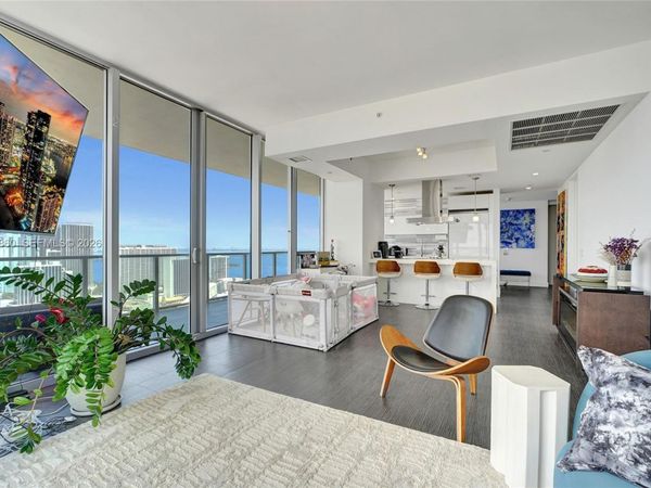 1100 Biscayne Blvd, Unit 3708, Miami, FL 33132