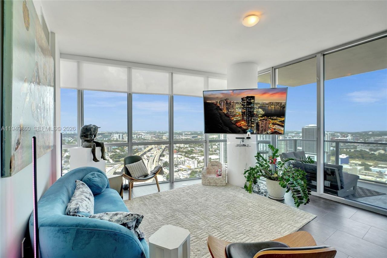 1100 Biscayne Blvd, Unit 3708, Miami, FL 33132 Photo