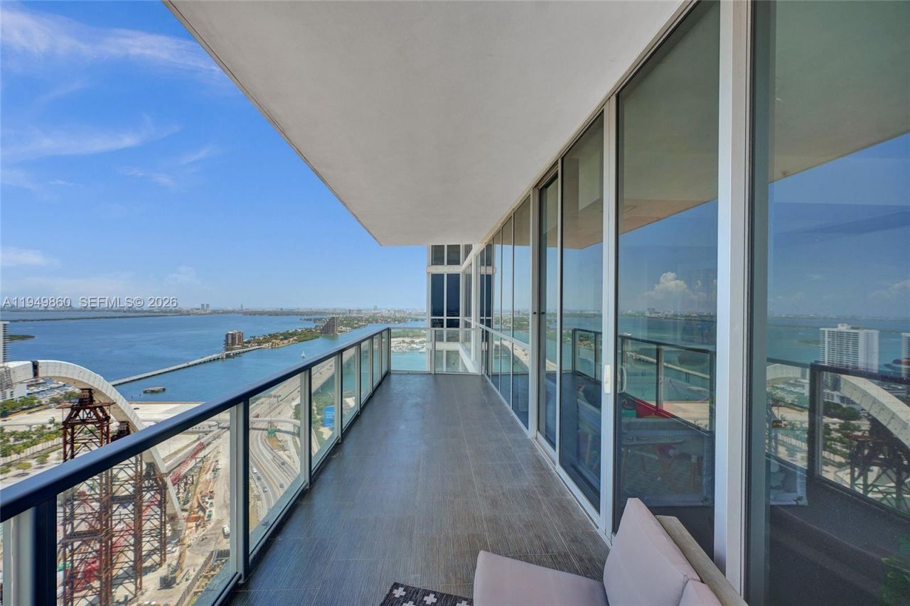 1100 Biscayne Blvd, Unit 3708, Miami, FL 33132 Photo