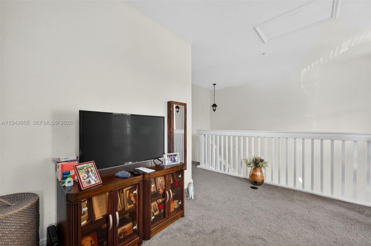 14615 SW 14th St, Unit 14615, Pembroke Pines, FL 33027 Photo