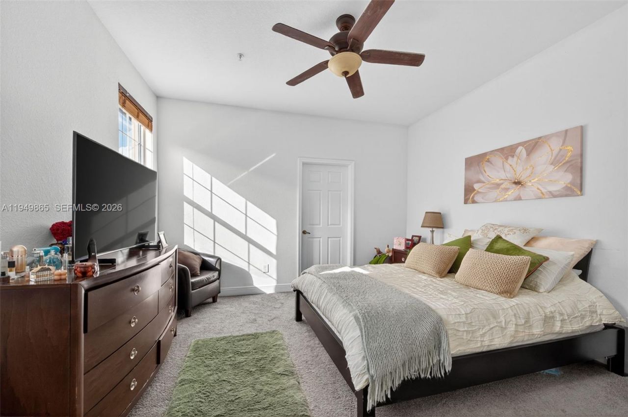 14615 SW 14th St, Unit 14615, Pembroke Pines, FL 33027 Photo