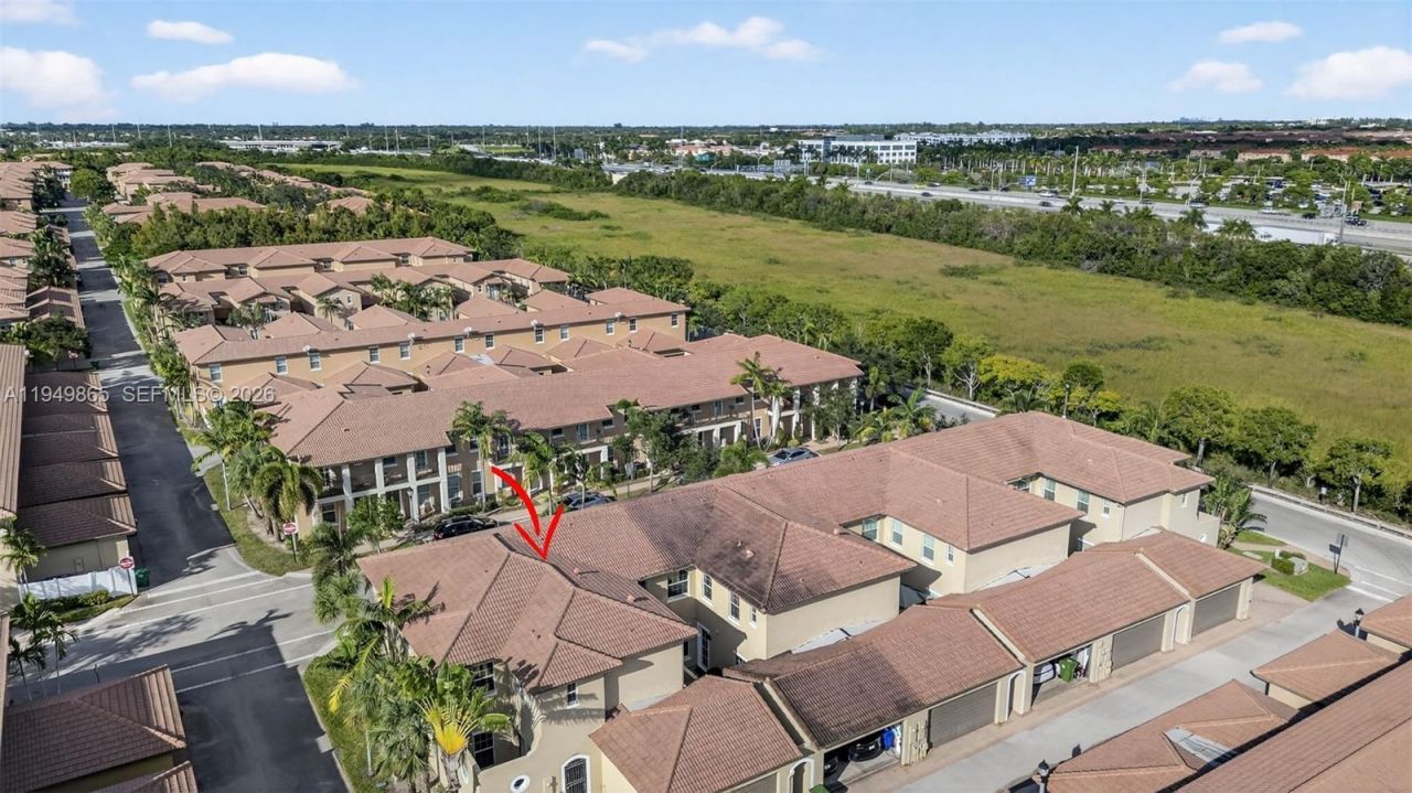 14615 SW 14th St, Unit 14615, Pembroke Pines, FL 33027 Photo