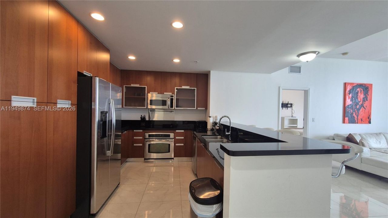 7901 Hispanola Ave, Unit 2003, North Bay Village, FL 33141 Photo