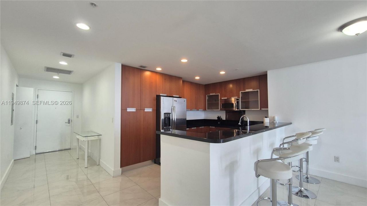 7901 Hispanola Ave, Unit 2003, North Bay Village, FL 33141 Photo