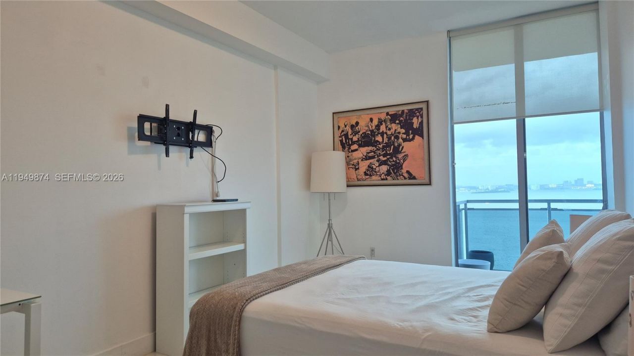 7901 Hispanola Ave, Unit 2003, North Bay Village, FL 33141 Photo