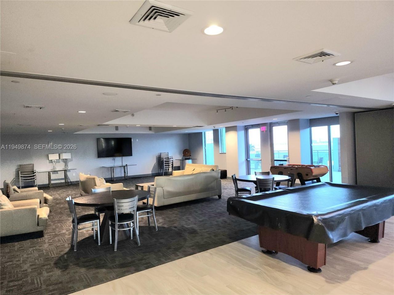 7901 Hispanola Ave, Unit 2003, North Bay Village, FL 33141 Photo