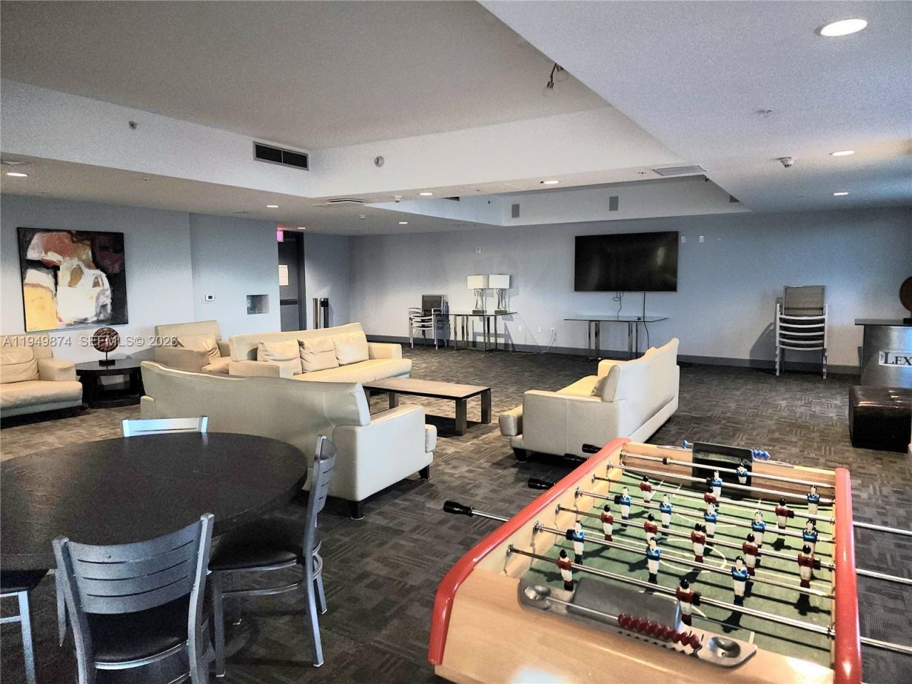 7901 Hispanola Ave, Unit 2003, North Bay Village, FL 33141 Photo