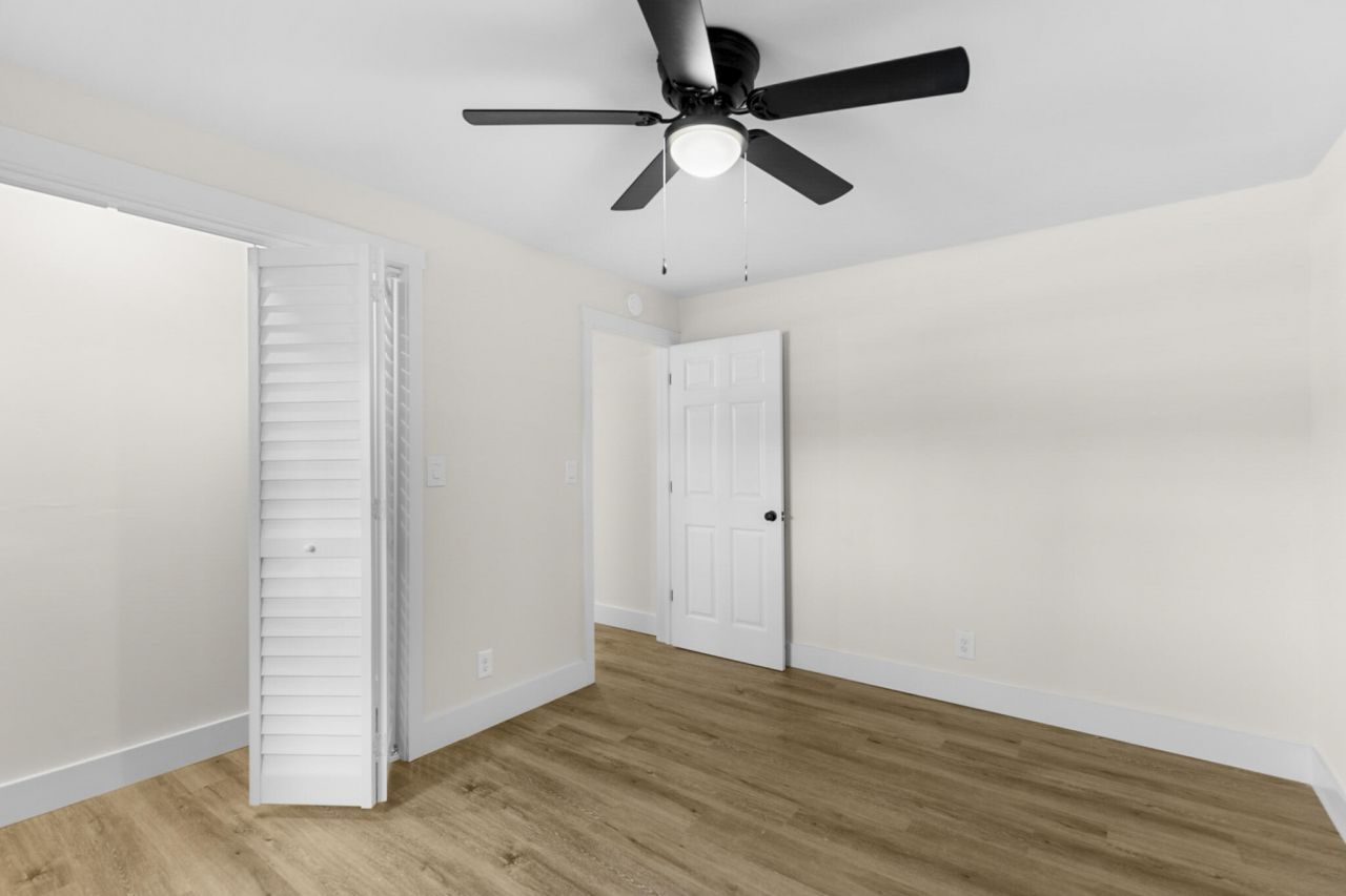 151 Gailmoor Drive Photo 11