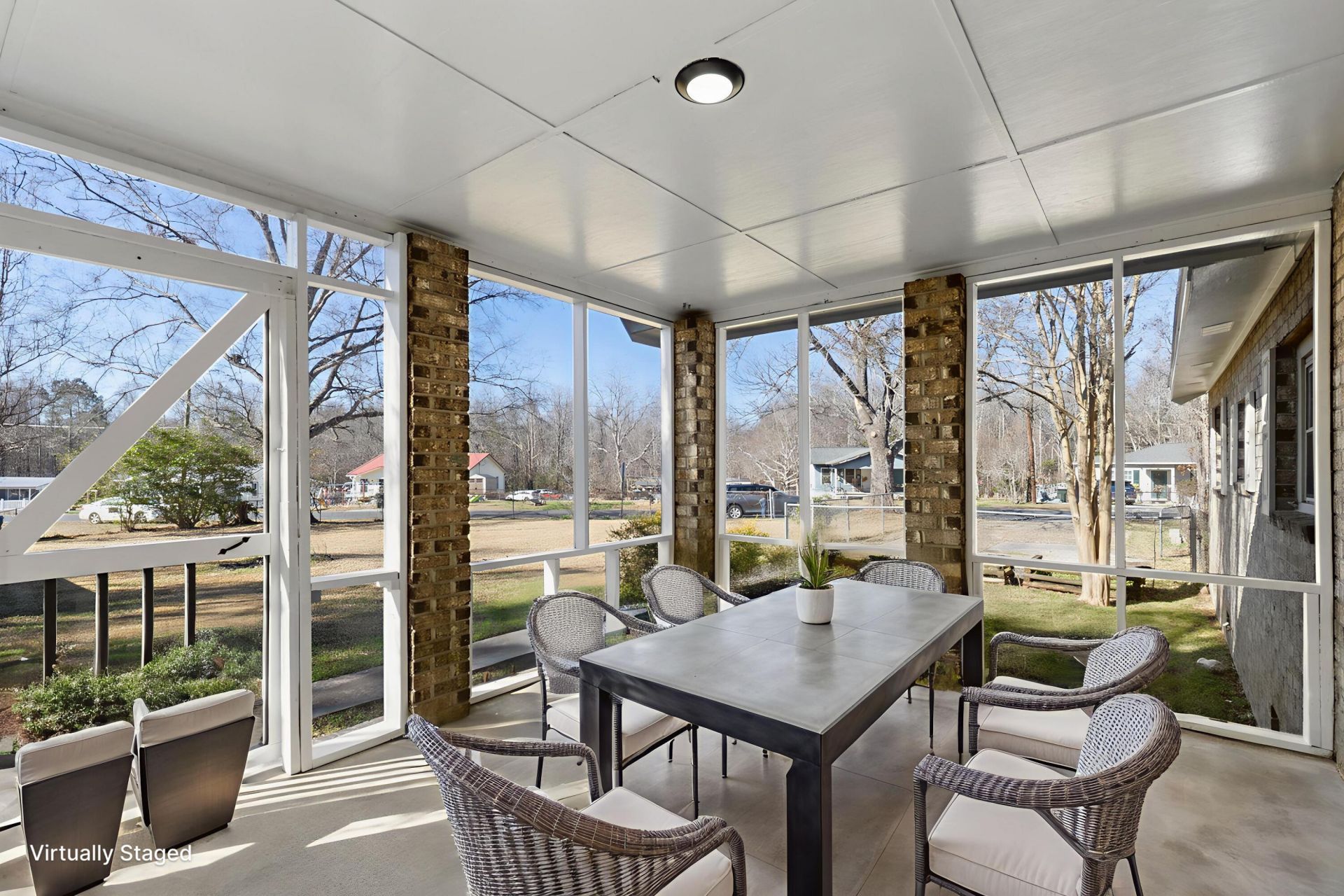 151 Gailmoor Drive Photo 14