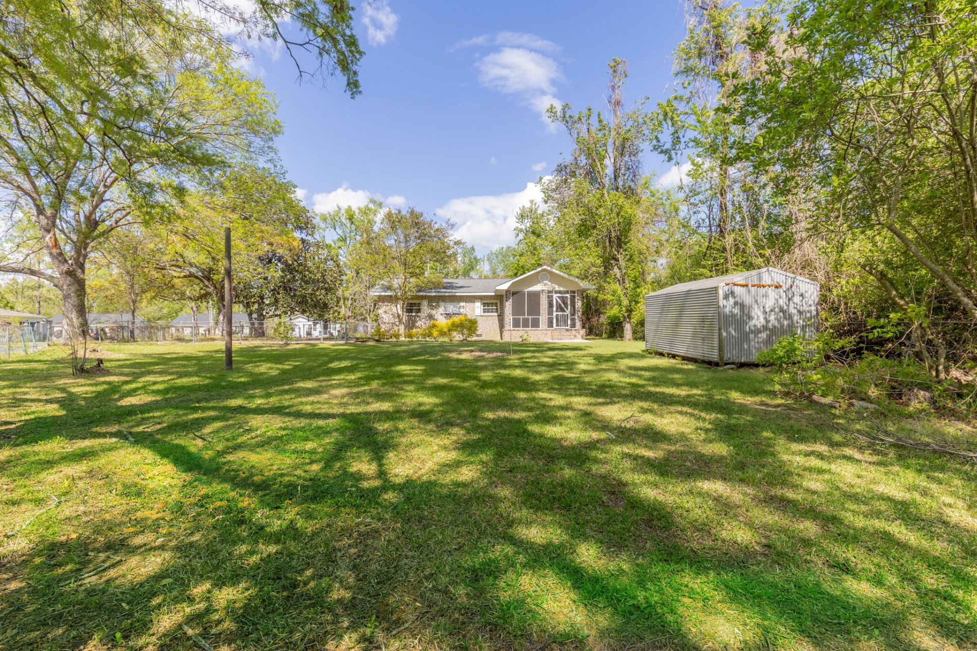 151 Gailmoor Drive Photo 17