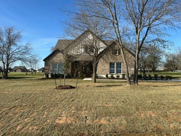 310 Cobb Road, Leonard, TX 75452
