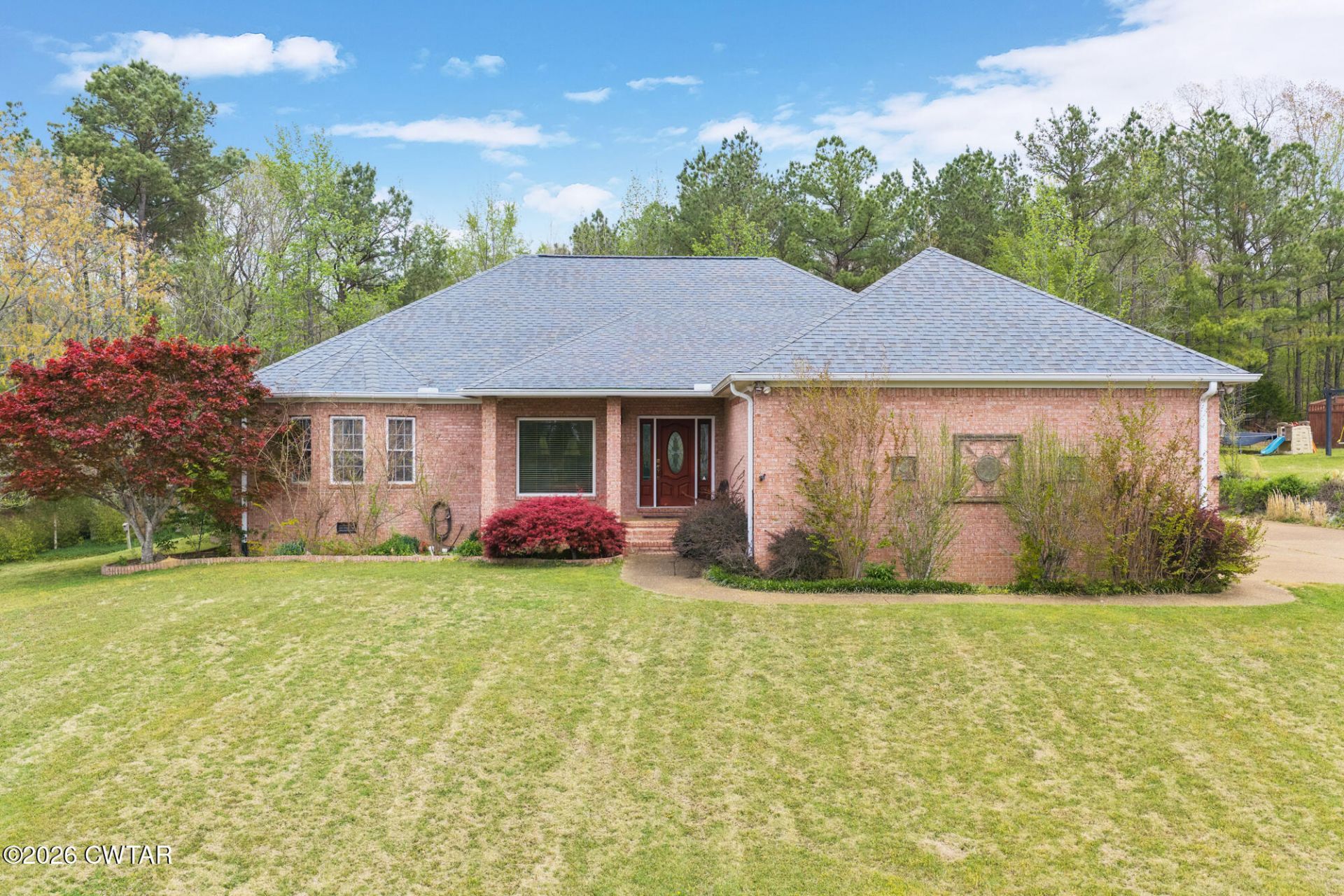 292 Eastern Shores Drive, Lexington, TN 38351 Main Photo