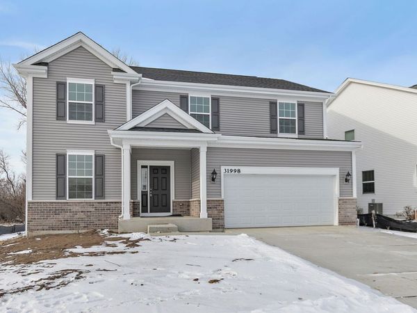 31998 Savannah Drive, Lakemoor, IL 60051