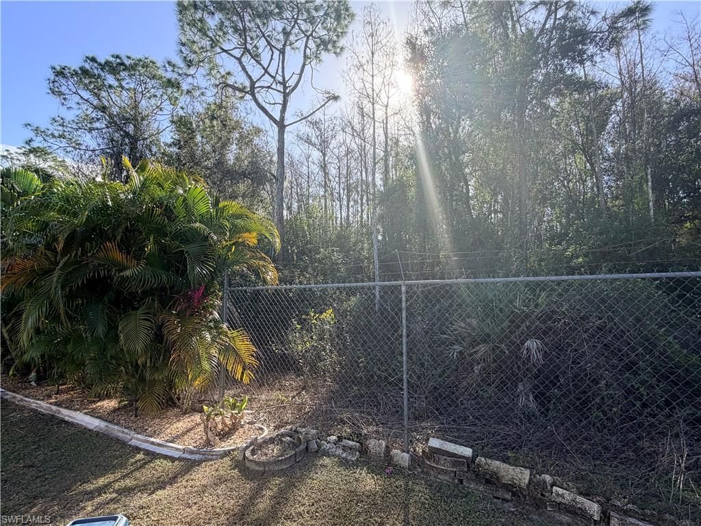 318 Fountain View Blvd, North Fort Myers, FL 33903 Photo