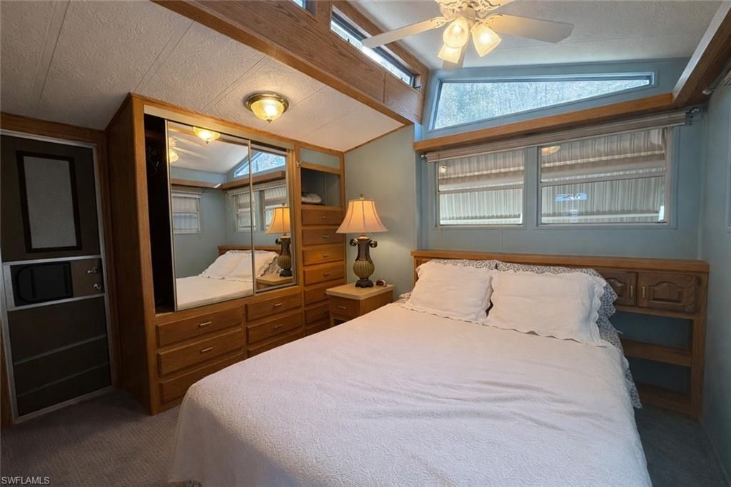 318 Fountain View Blvd, North Fort Myers, FL 33903 Photo