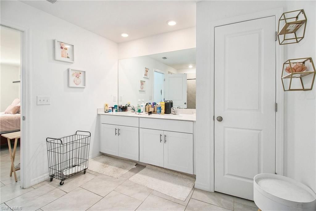 4054 San Clemente Ct , North Fort Myers, FL 33917 Photo