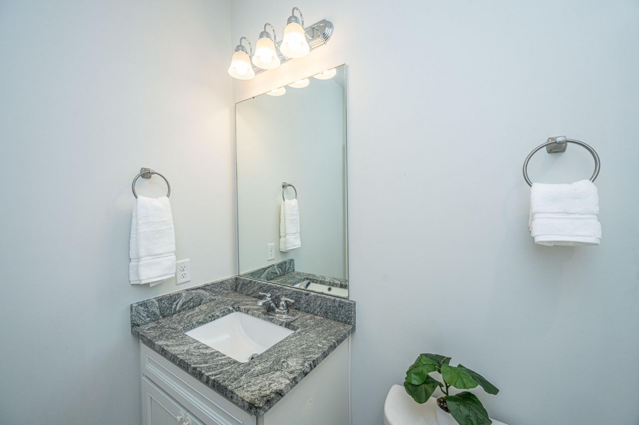 224 Hayworth Road Photo 20