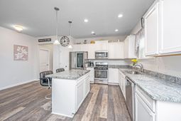 224 Hayworth Road photo 4