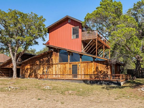 302 Venture BLVD S, Lago Vista, TX 78645