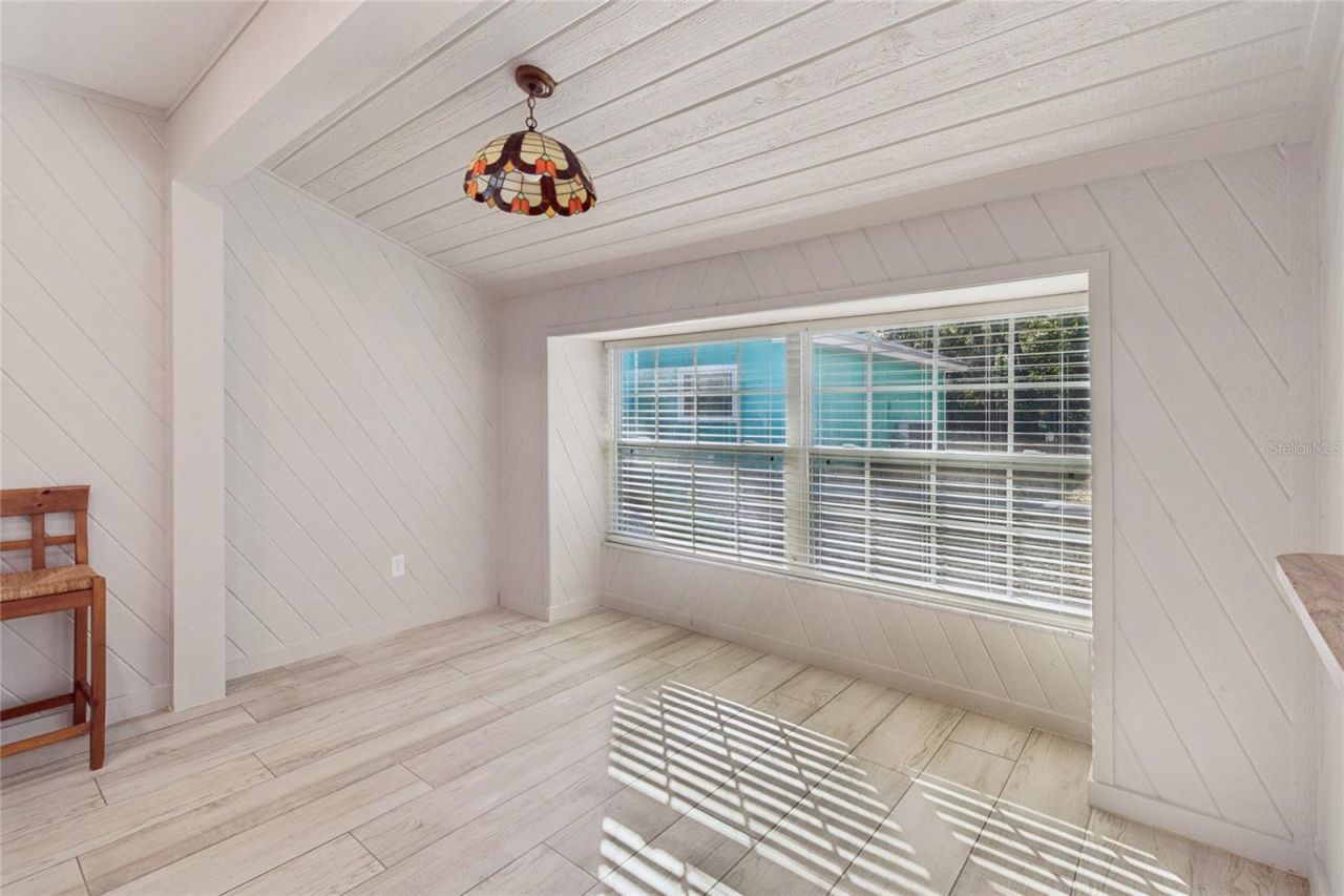 9628 Davis Road, Tampa, FL 33637 Photo